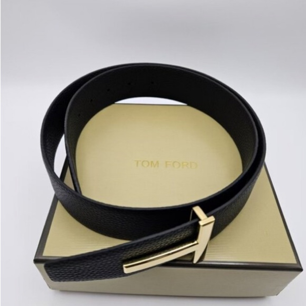 Tom Ford Black Leather Belt with Gold Accent - Picture 2 of 7